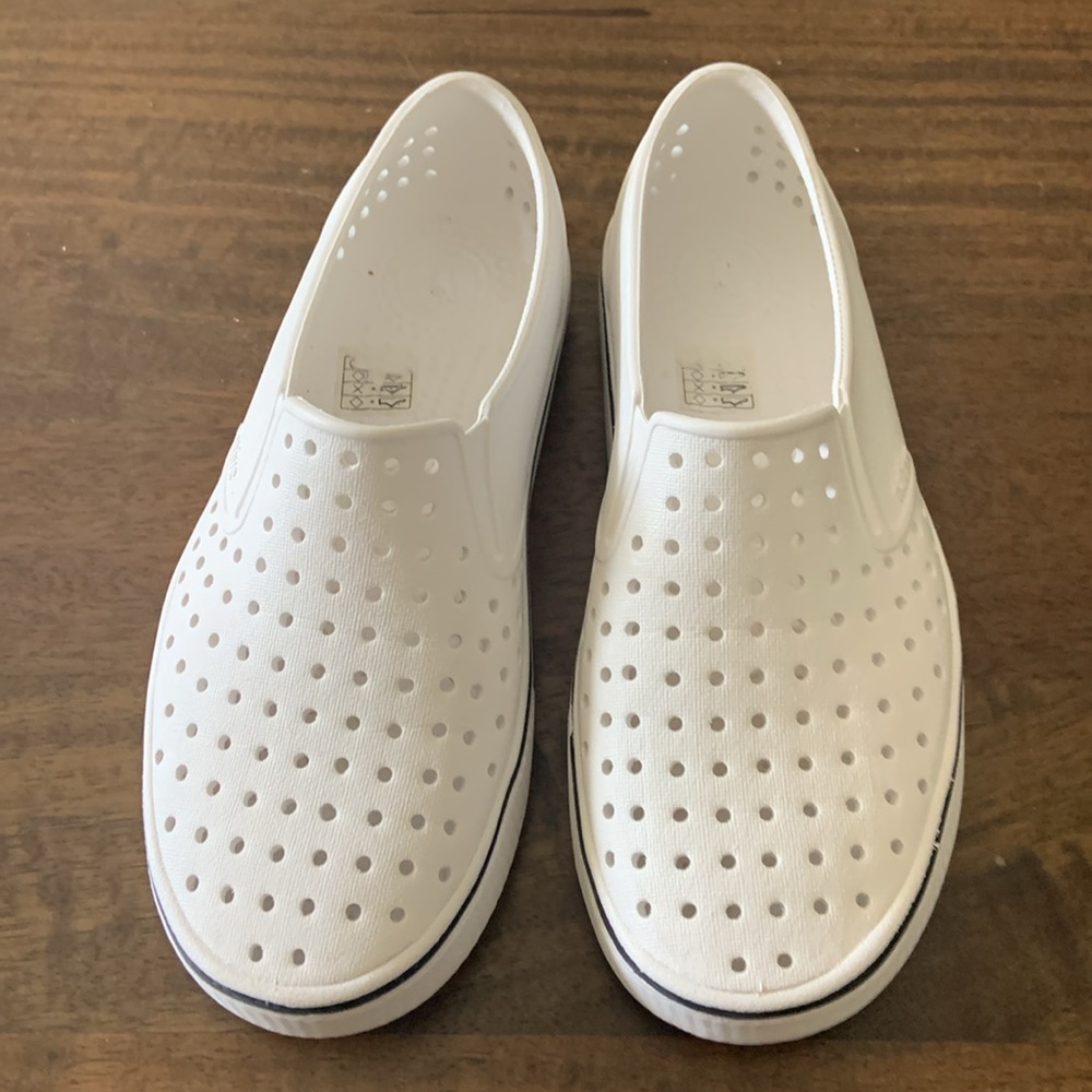 Native deck shoes